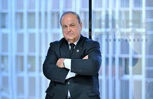 خزاعی توضیح دهد 14 میلیارد دلار را از کجا آورده؟/ یاد حرفهای روحانی درباره گشایش 1000 ال سی افتادم!