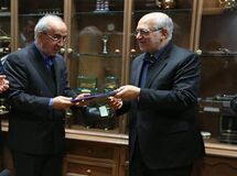 محافظه کاری مدیران موجب رخوت در جامعه شده است