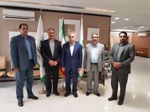 حضور همزمان سهامیان مقدم در دو شرکت بیمه ای/واکنش مدیر عامل کارآفرین به حضور معاون خود در بیمه تعاون