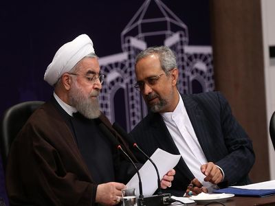 نهاوندیان و ارض اقدس تجار خاص را به دیدار روحانی بردند!