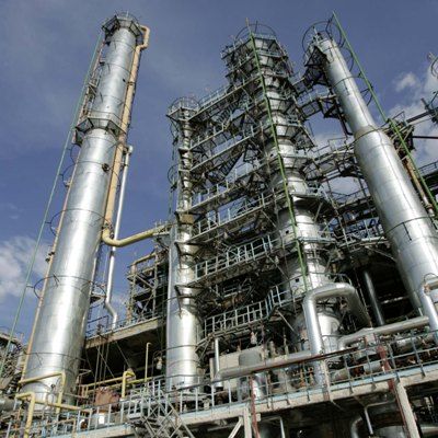 فازهای 2 پالایشگاه ستاره خلیج فارس تا پایان سال راه‌اندازی می‌شود