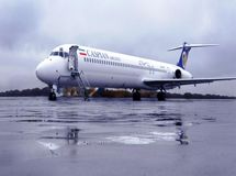 هواپیمایی کاسپین از پرداخت جرایم تاخیر پرواز تهران – مشهد در رفت/ انفعال سازمان هواپیمایی درباره ایرلاین‌های متخلف!