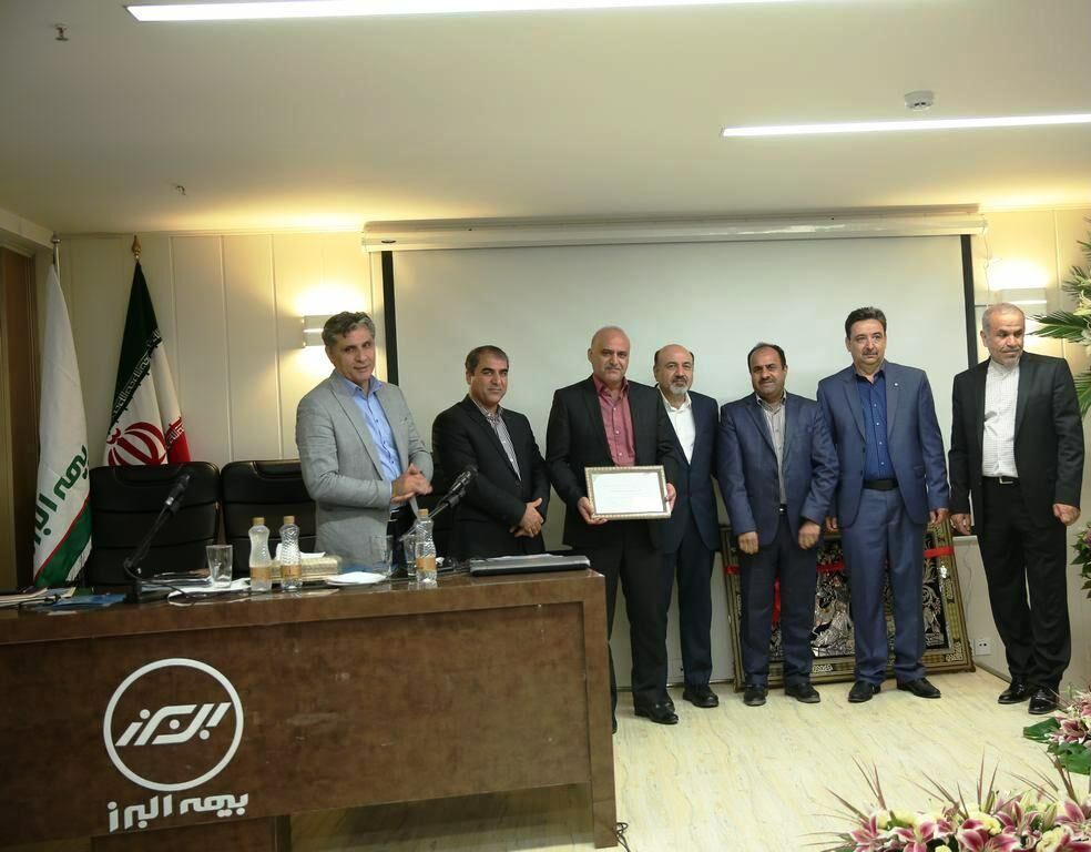 سهام دولت در بیمه البرز به جیب وزارت تعاون سرازیر شد