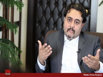 لشکر بلوکی مشاور وزیر اقتصاد در گفتگو با «نود اقتصادی»: هنوز کسی با نظرسنجی، نظر مردم را درباره خروج از رکود نپرسیده است/ خروج از رکود تنها از منظر اقتصادانان اتفاق افتاده است