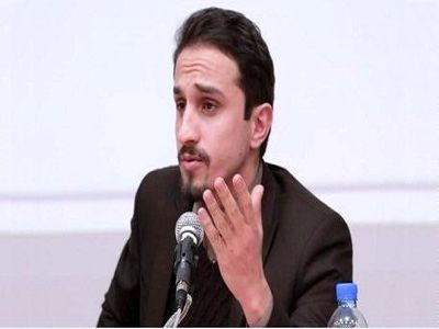 فیلم:: صادق الحسینی اقتصاددان: قطعا الویت رکود بر تورم ارجحیت دارد، چیزی که در دولت روحانی برعکسِ آن عمل شد