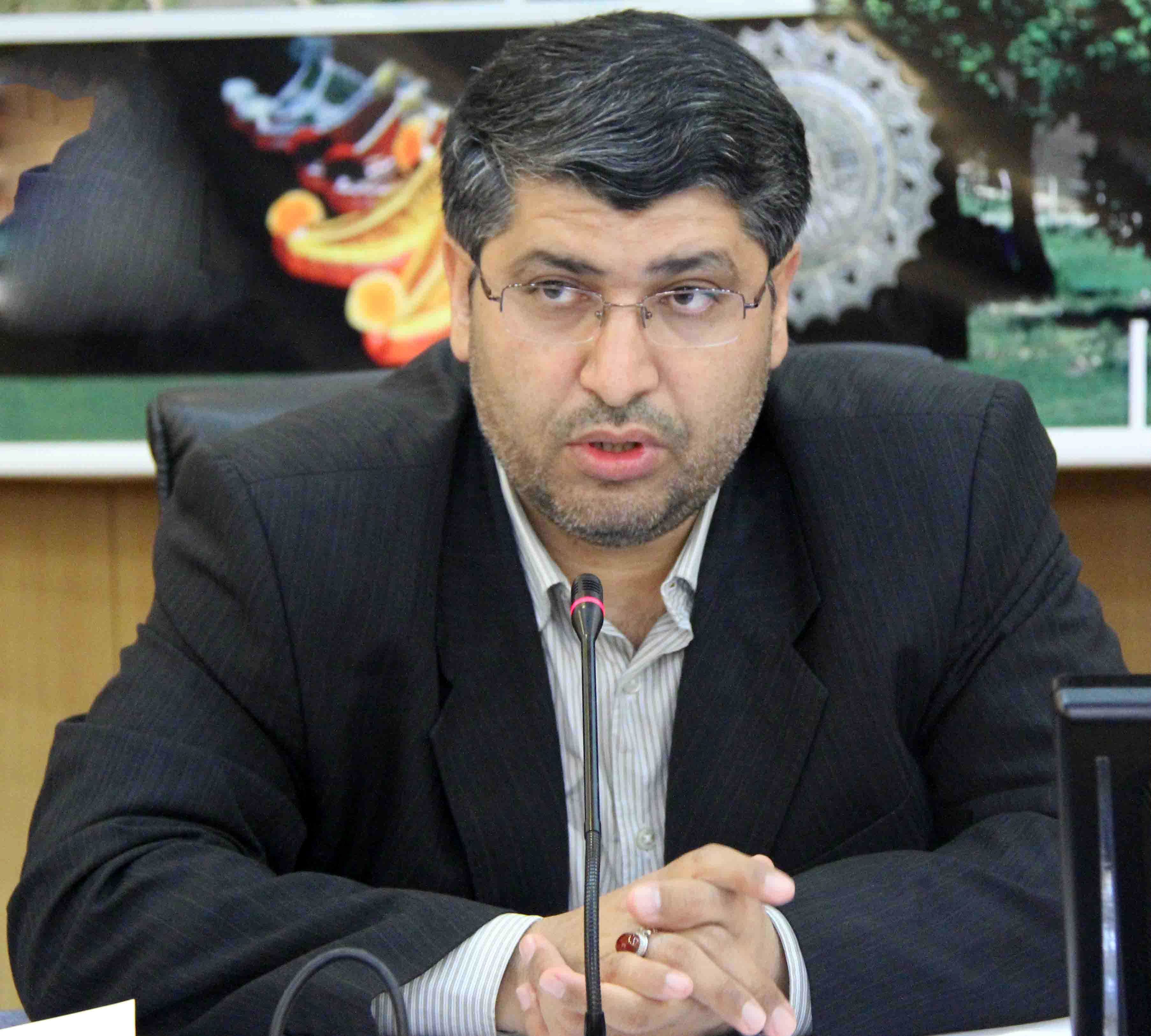 ایجاد 800 هزار شغل خالص در سال 96 را تایید نمی‌کنم/ عدد آقای رئیس جمهور با واقعیات جامعه همسو نیست