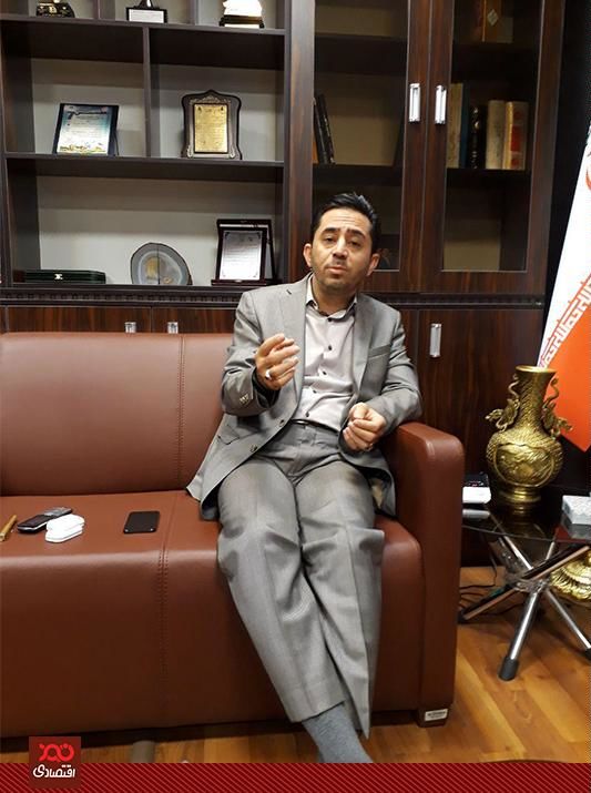 یکی از دلایل بحران ارزی امسال، تامین دلار برای مسافران خارجی است/ افزایش نرخ هتلها تاپایان شهریور امسال منتفی است