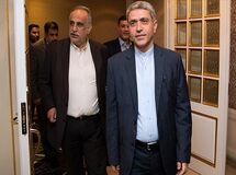 وعده‌های خطرناک وزیر اقتصاد روحانی به FATF در ازای پیوستن ایران به این نهاد!/ چرا طیب نیا باید پاسخ دهد؟/ وزرای اقتصاد احمدی‌نژاد و روحانی چه تعهداتی به FATF دادند؟