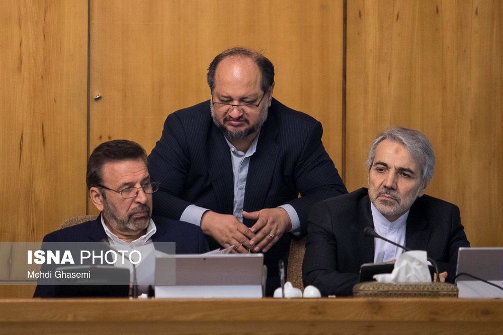 آقای نوبخت! بروید سراغ آن دو نفرها!