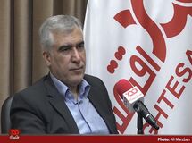 سفرا طوری انتخاب می‌شوند که آشنایی با مباحث اقتصادی نداشته باشند