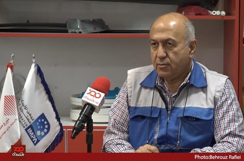 ارزان نگه داشتن ارز به بهانه پایین آوردن قیمت کالاهای اساسی یک اقدام پوپولیستی است