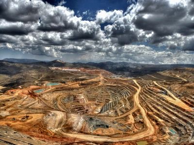 واگذاری معدن سنگ آهن شیطور یزد به فولاد مبارکه صحت ندارد