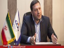 رئیس جمهور با جلوگیری از اجرای قانون "تمرکز وظایف و اختیارات بخش کشاورزی" مسئول گرانی میوه است