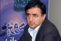 عبدالناصر همتی سال‌ها رئیس کل بیمه مرکزی بود، یکی از افرادی که صنعت بیمه را به اینجا کشانده، اوست