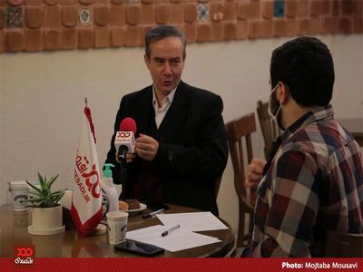 آخوندی و عبده تبریزی از ساخت مسکن مهر ضرر کرده بودند (۹)