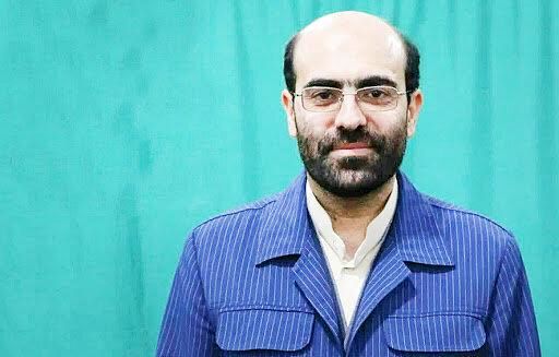 از روحانی و نوبخت به دلیل سنگ اندازی در اجرای قانون پتروپالایشگاه‌ها شکایت می‌کنیم