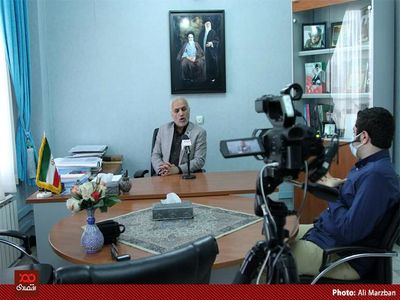 عکس/گفتگو با استاد حسن عباسی، رئیس اندیشکده یقین