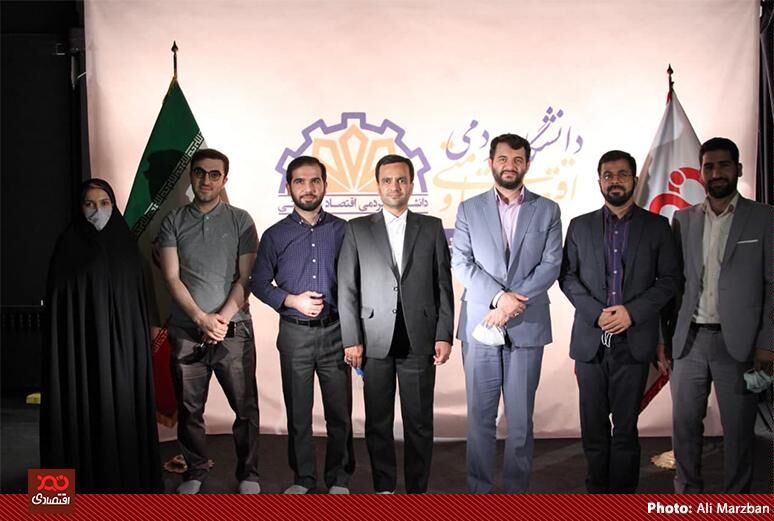 برگزاری سومین جلسه "دانشگاه مردمی اقتصاد مقاومتی" با حضور دکتر محمد نعمتی