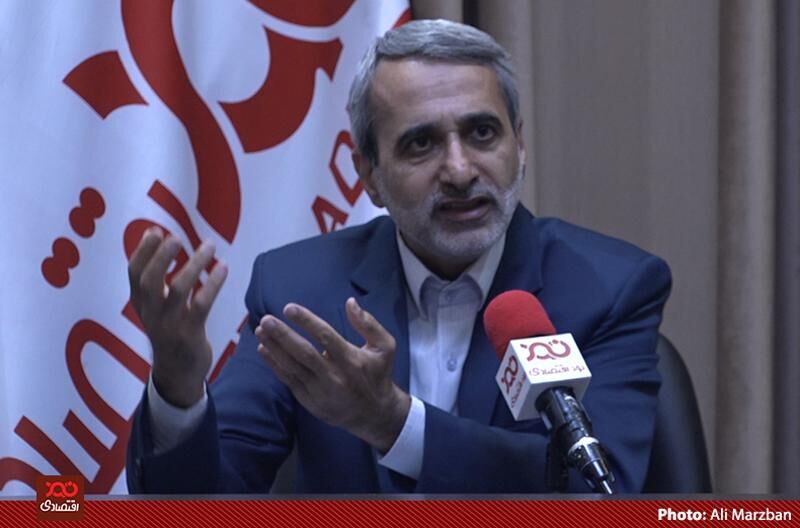 با وجود کاهش قیمت ارز چرا کالاهایی مثل روغن و شکر گران شدند؟