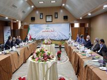 بازدید هیات عامل بیمه مرکزی از بیمه البرز