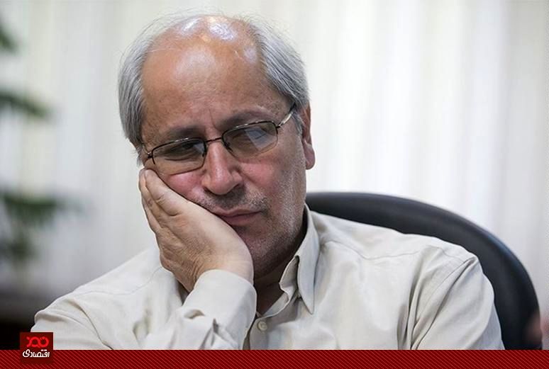 انتقاد مسعود نیلی از سه سال عملکرد همتی در بانک مرکزی!