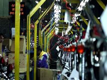  قطعی‌های مکرر برق دستکم ۳۰ درصد تولیدات کارخانه ما را کاهش داشته است