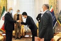  دیدار وزیر نفت ایران با رئیس دفتر شرکت سینوپک چین نشان داد، تمایل چین به حضور در صنعت نفت ایران جدی است