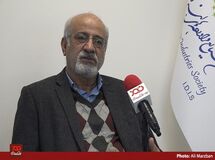 تفکرات آقای مخبر درباره صنعت لبنیات اشتباه است