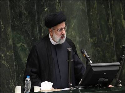 معاون اول رئیس جمهور مسئول هماهنگی تیم اقتصادی است