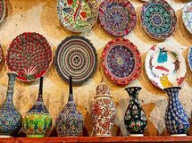 تقاضای مردم برای خرید صنایع دستی نصف شد