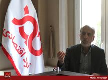 نمی‌توان قیمت ارز را تنها در داخل بانک مرکزی مدیریت کرد!