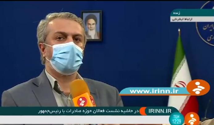 لزوم اهتمام ویژه صادرکنندگان به بازگشت ارز/ پیشبینی صادرات ۴۵ میلیارد دلاری در سال آینده