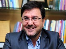 زنگنه من را استخدام نکرد!