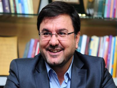 زنگنه من را استخدام نکرد!