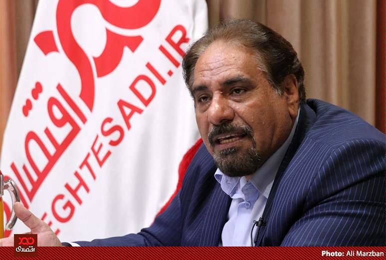 قوه قضاییه اسامی بدهکاران بالای ۱۰۰ میلیارد تومان را افشا کند