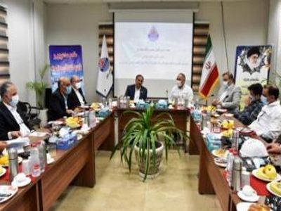 دیدار مدیرعامل بانک تجارت با مدیران شرکت‌های پتروشیمی