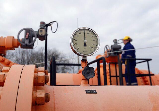 زمان زنگنه تبادل انرژی مثل سوآپ نفت و گاز در الویت کاری زنگنه نبود