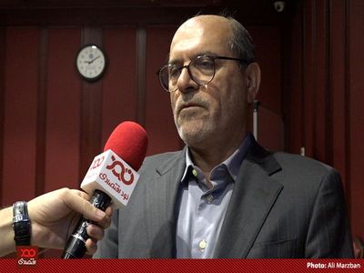 ارز ۴۲۰۰ برخی داروها و مواد اولیه آن‌ها حذف شده است