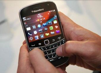 دستگاه‌های قدیمی بلک بری در ایستگاه پایانی