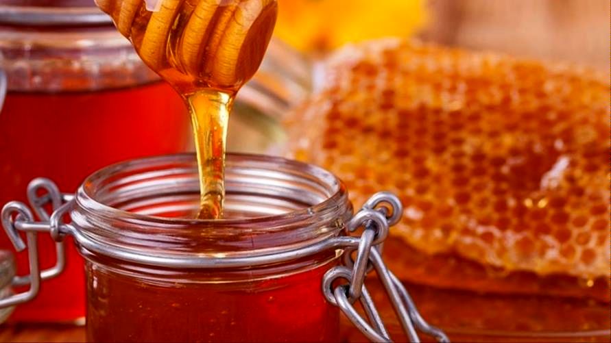 دولت قبل استاندارد اجباری عسل را لغو کرد، با اینکار بازار پر از عسل‌های دست ساز بی‌کیفیت شد!