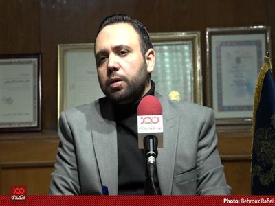  انتصاب یک آدم بی‌ربط به سمت ریاست موزه فرش نوع نگاه وزیر گردشگری به فرش و صنایع دستی را نشان داد!