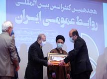 ایرانول مدال ملی روابط عمومی سرآمد را از آن خود کرد