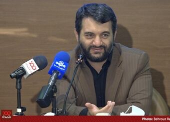 وزیر کار بخشنامه تعیین حداقل مزد کارگران را در سال ۱۴۰۱ ابلاغ کرد