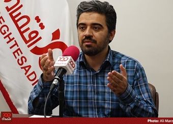 چرا افزایش دستمزد کارگران به نفع تولید کشور است؟