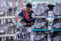  نامه قطعه‌سازان به وزارت صمت درباره بحران نقدینگی و عدم پرداخت مطالباتشان از سوی ایران‌خودرو و سایپا و ناتوانی آنها در پرداخت حقوق اسفند و عیدی به کارکنان
