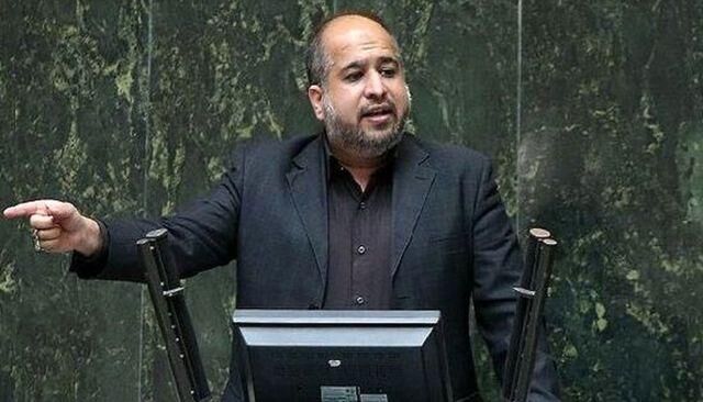 رفع انحصار از بازار اشتغال