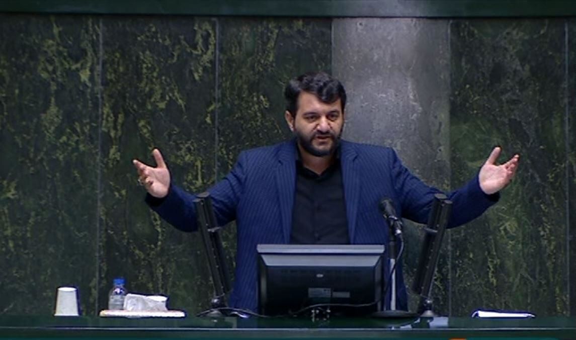 وزارتخانه را از افراد امنیتی و خویشاوندان مسئولان پاک کردم/نمایندگان مجلس از پاسخهای وزیر قانع شدند