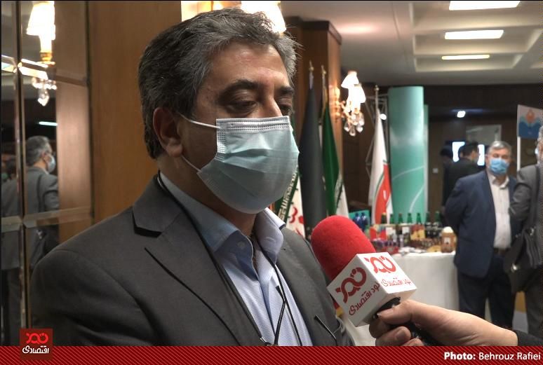  اقدام دولت در حذف ارز ۴۲۰۰ تومانی شجاعانه بود/ حمایت‌های مستقیم یارانه‌ای از مردم تداوم یابد