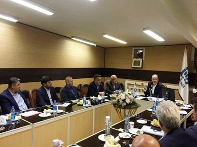 بیمه آسیا گام های موثری در سال ۱۴۰۱ برخواهد داشت