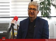 مرغداران همیشه باید در بانک پول داشته باشند تا به محض باز شدن سامانه بازارگاه خرید کنند! با اینکار مرغدار را اذیت می‌کنند!
